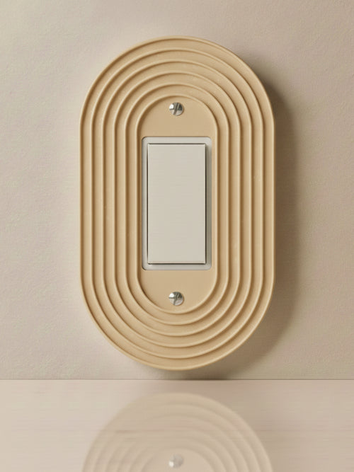 'The Aura' Decora Wall Plate