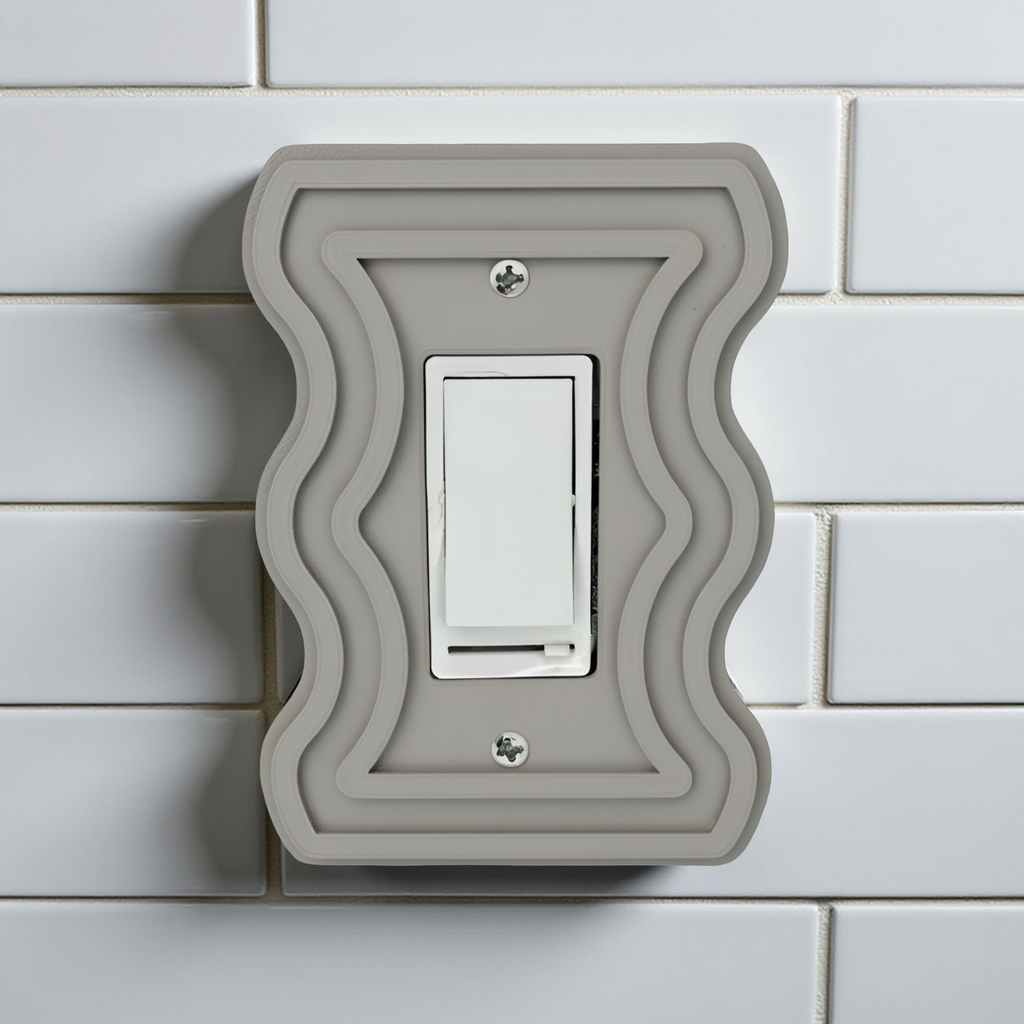 'The Monarch' Decora Wall Plate
