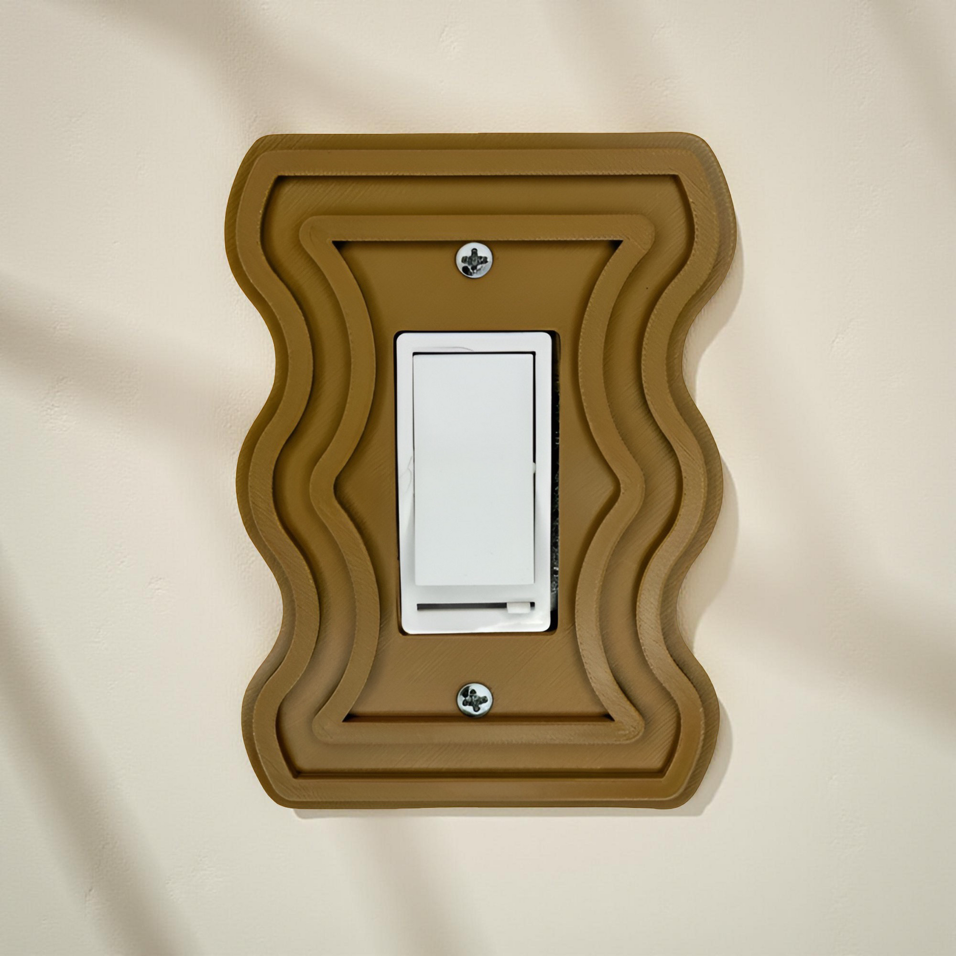 'The Monarch' Decora Wall Plate